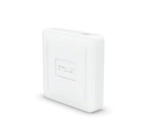 Ubiquiti UniFi Managed 16-port Gigabit Switch, 8-port PoE+, 45W (USW-LITE-16-PoE)