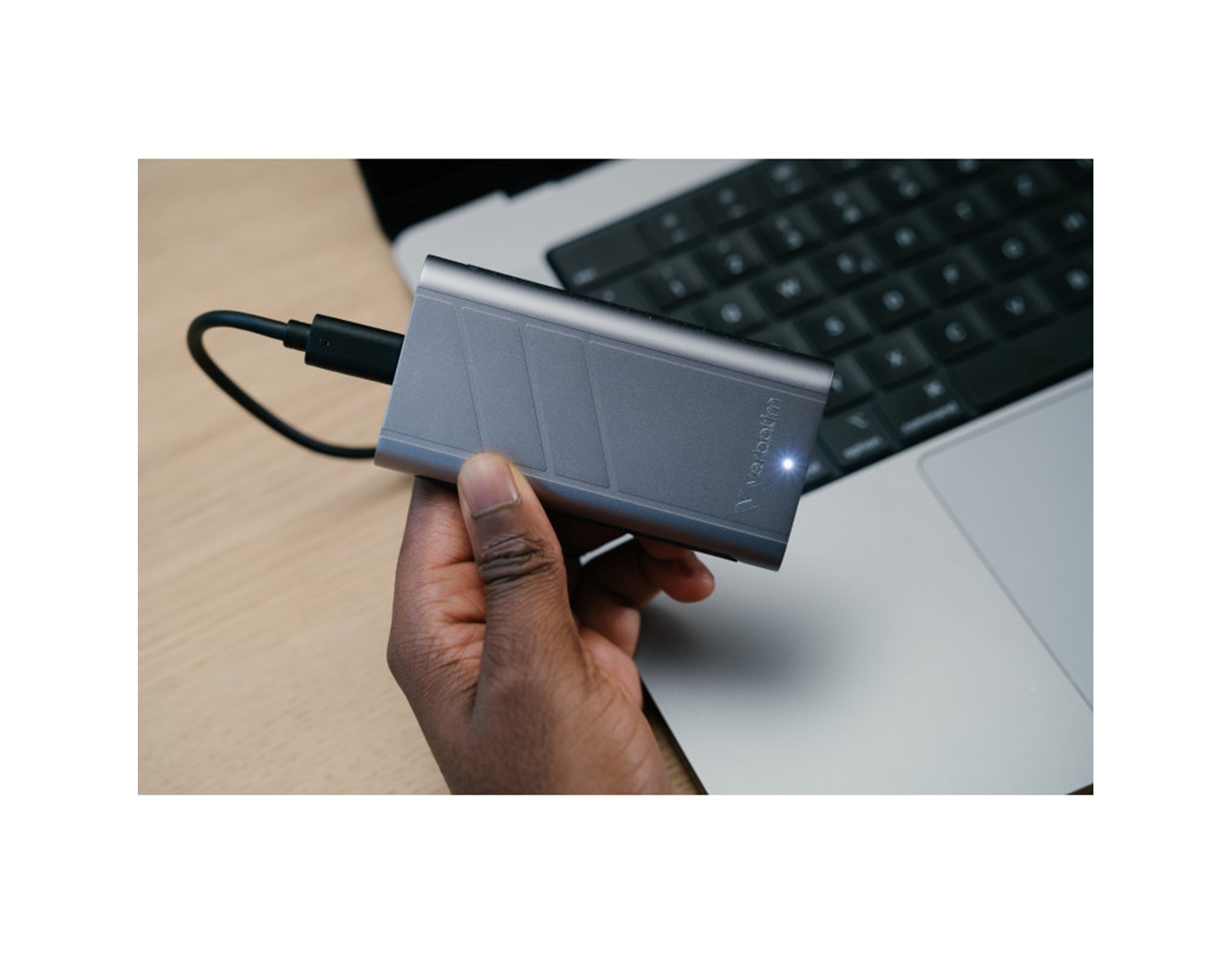 Verbatim TurboMetal 4TB SSD USB4 vanjski disk, R/W: 3700/3600 MB/s