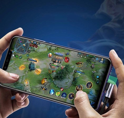 UGREEN USB-C (M) na USB 2.0 A (M), 3A, kutni 90°, crni, pleteni kabel MFi, 2m