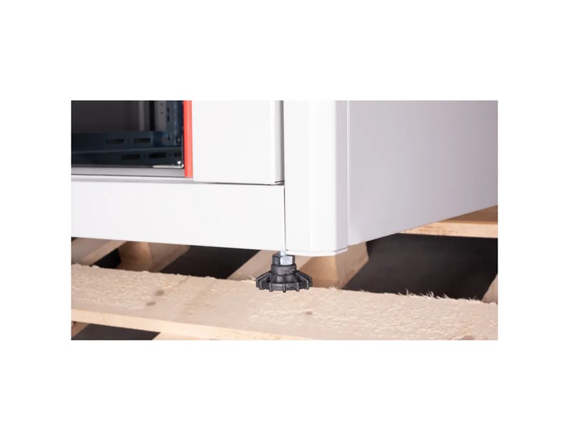 Roline 19" nivelacijske nožice, 4 komada