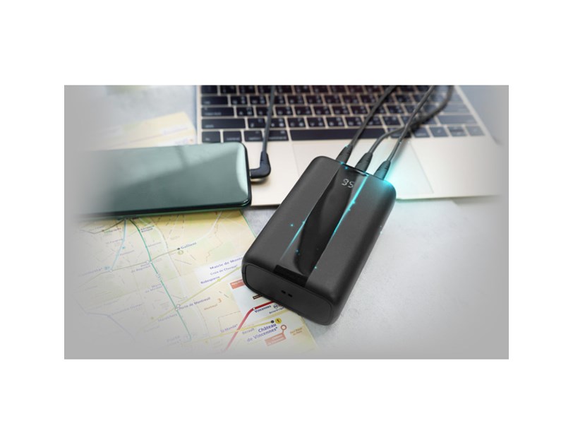 Silicon Power Powerbank QX55, 30000mAh, 22,5W, 3×USB-A /1×USB-C/Micro USB/Lightning, crni