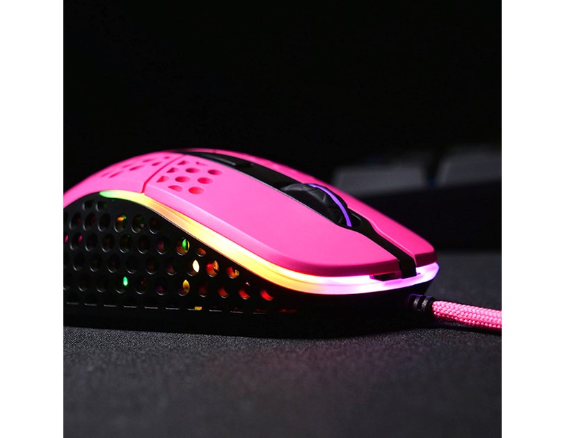 Cherry XTRFY M4 RGB igraći miš, 16000 cpi, USB, rozi