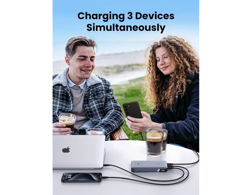 UGREEN prijenosni punjač (Powerbank) 20000mAh, 100W brzo punjenje, 2×USB-C+1×USB-A, PD 3.0+QC 3.0, srebrni