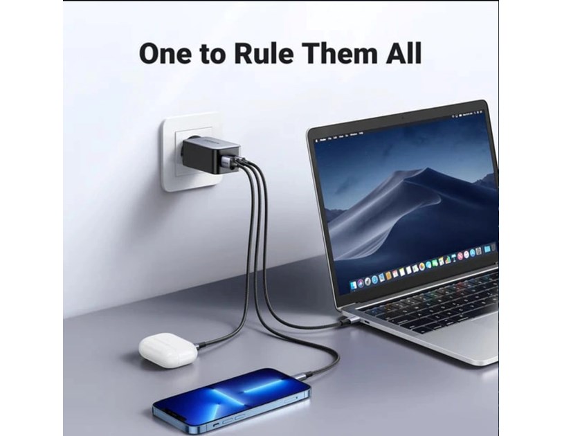 UGREEN GaN II Tech zidni punjač 65W, 1×USB-A/2×USB-C, PD3.0/QC4.0+, crni