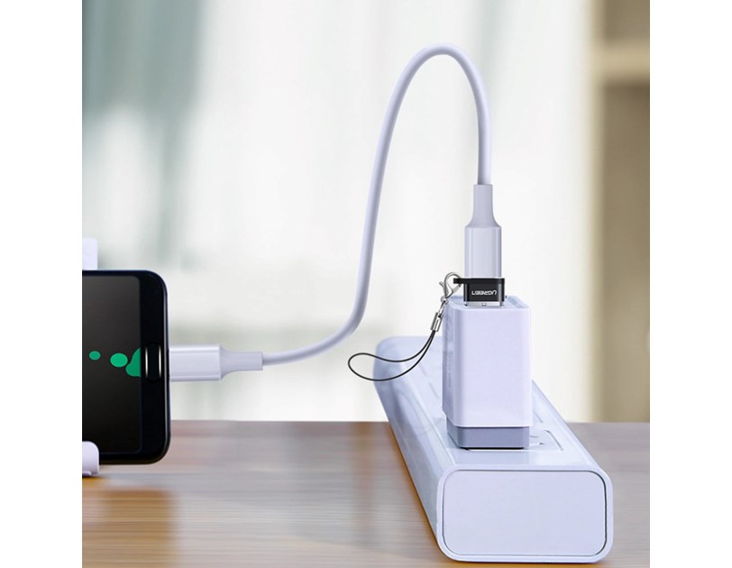 UGREEN adapter USB-C 3.1 (Ž) na USB-A 2.0 (M), crni