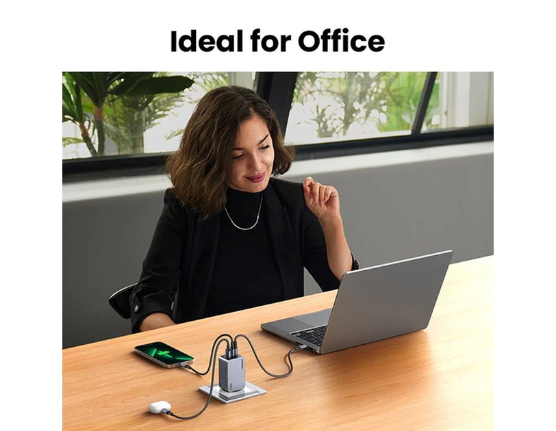 UGREEN Nexode Pro Mini FC zidni punjač 100W, 2x USB-C, USB-A, USB-C kabel, GaN, sivi