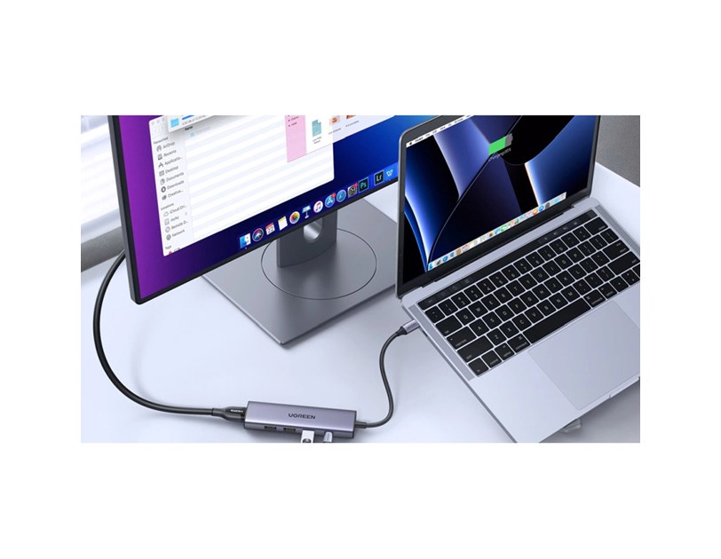 UGREEN 5-portni USB-C HUB 3x USB-A 3.2, 1xUSB-C PD, 1xHDMI 4K 30 fps, sivi