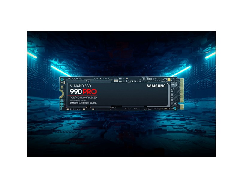 Samsung 990 Pro 1TB NVMe PCIe 4.0 M.2 SSD, R/W: 7450/6900 MB/s (MZ-V9P1T0BW)