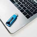 Verbatim USB3.2 V3 MAX 128GB High Performance Drive (do 300MB/s)