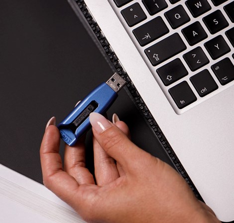 Verbatim V3 MAX 128GB USB3.2 Gen 1 High Performance Drive (do 300MB/s)