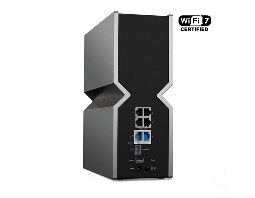 TP-Link BE1900 bežični usmjerivač (Tri-Band Router Wi-Fi 7), 1376Mbps/5760Mbps/11520Mbps (2.4GHz/5GHz/6GHz), 4×4 MU-MIMO, 802.11be, 1×10G WLAN , 4×2.5G LAN, 1×10G SFP+/RJ4, USB3.0, 8×antene