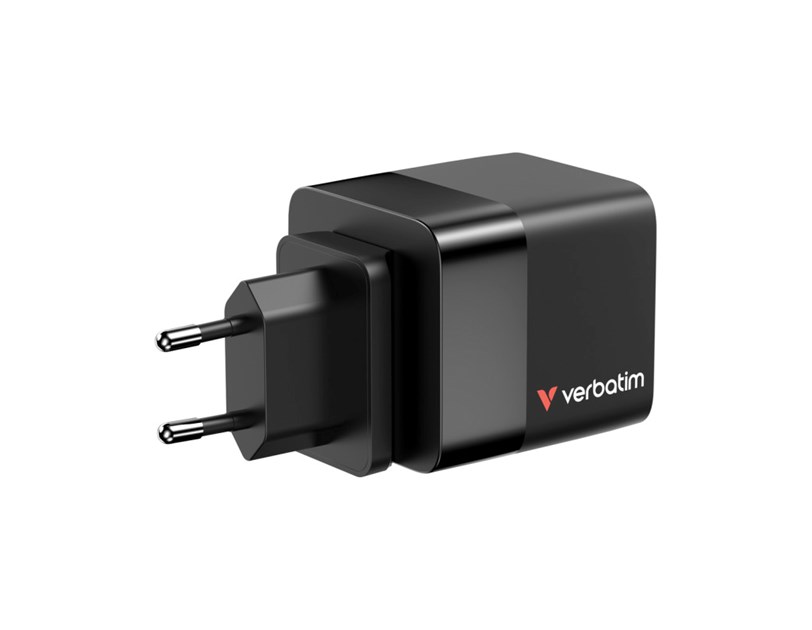 Verbatim GaN zidni punjač 65W, USB-C kabel na izvlačenje + 1×USB-A + 1×USB-C