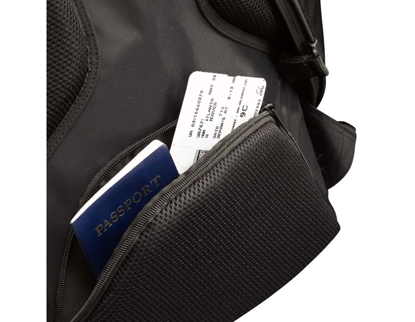 Case Logic Professional ruksak za 17.3'' prijenosnik, crni
