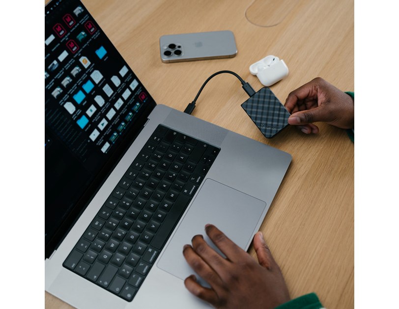 Verbatim Store'n'Go Mini Diamond 1TB SSD vanjski disk USB-C, R/W: 1000/1000 MB/s