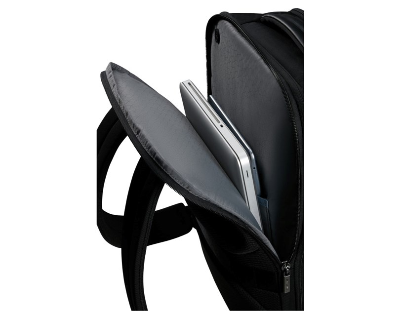 Samsonite ruksak Evosight za prijenosnike do 17.3", 28.5/32.5 L, crni