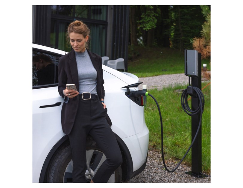 Green Cell (EVGCAKHP1) postolje za montažu za Wallbox stanice za punjenje električnih automobila, HabuDen