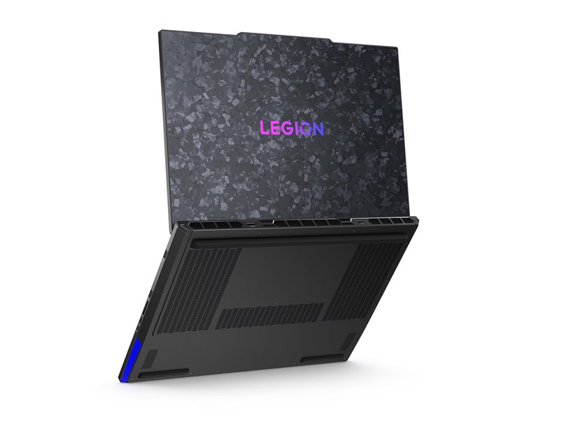 Lenovo Legion 9 18IAX10 18" WQUXGA, Intel Core Ultra 9 275HX, 64GB DDR5, 2TB SSD, RTX5080 16GB, WiFI/BT, FreeDOS (83EY0018SC)
