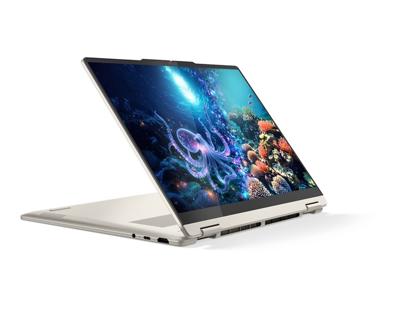 Lenovo Yoga 7 14" WUXGA OLED, Ryzen AI 5 340, 24GB DDR5, 1TB SSD, AMD Radeon, WiFi/BT + FreeDos