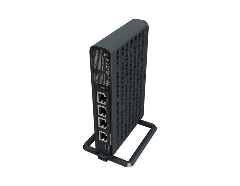 MikroTik hAP be lite (A42G-HbeP) (2026) Wi-Fi 7 Ruter, 3x 10/100/1000 Ethernet, 2.5G Ethernet, Dual-Band, 512MB RAM, 2xUSB-A, USB-C, metalno kućište, ARM